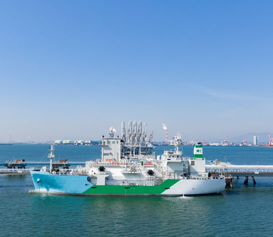LNG燃料供給船運航